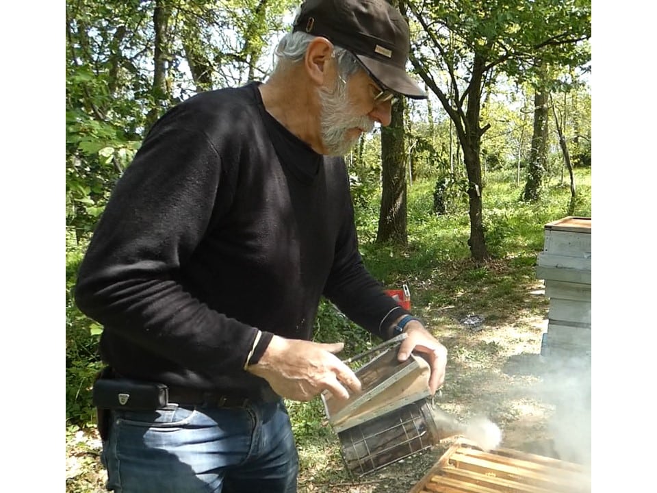 Un Apiculteur A Trouv Une M thode Pour Sauver Les Abeilles Des Redoux Un Apiculteur A Trouv Une M thode Pour Sauver Les Abeilles Des Redoux