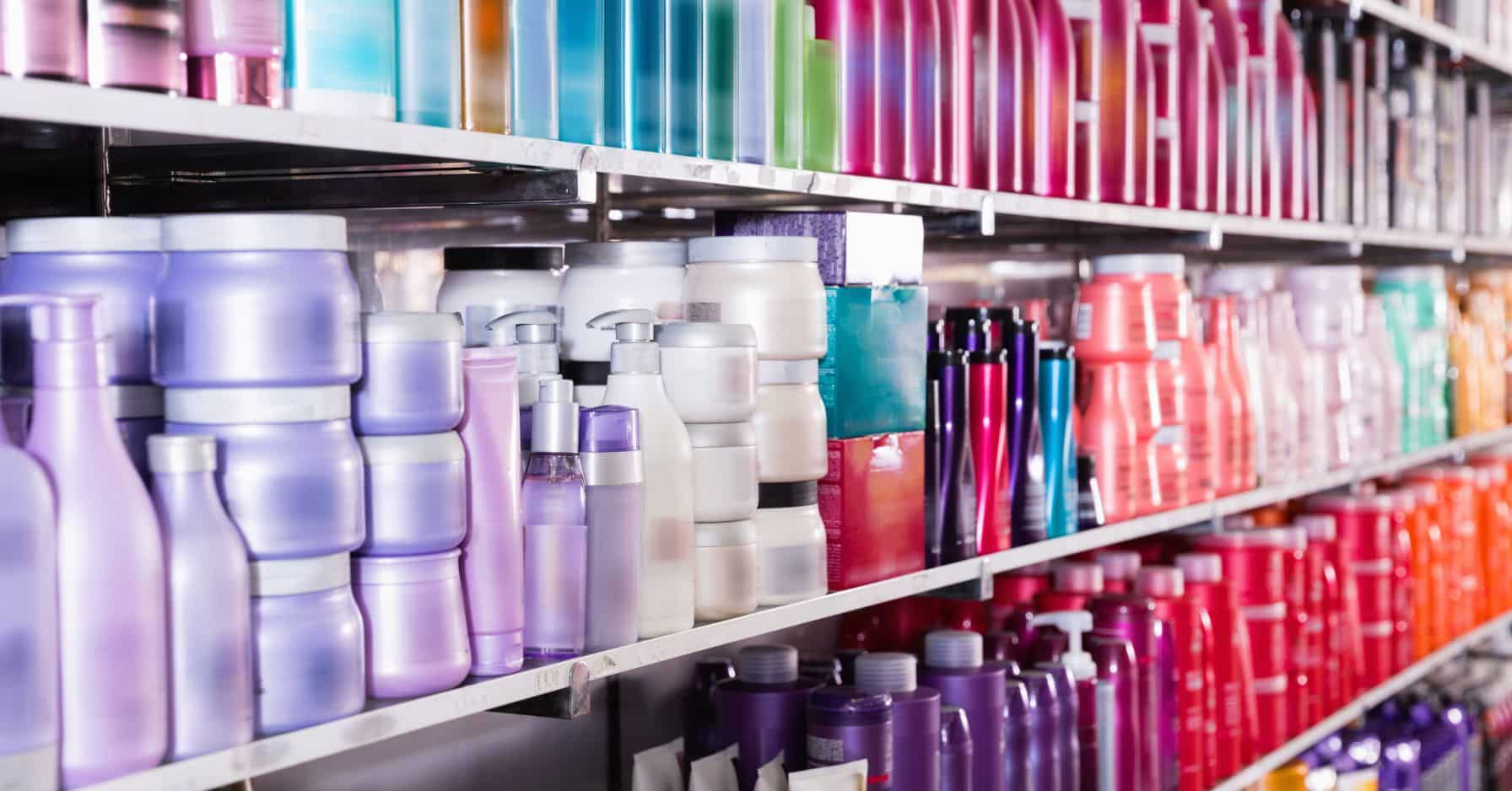 Composants toxiques réautorisés dans nos cosmétiques : encore un cadeau aux lobbyistes